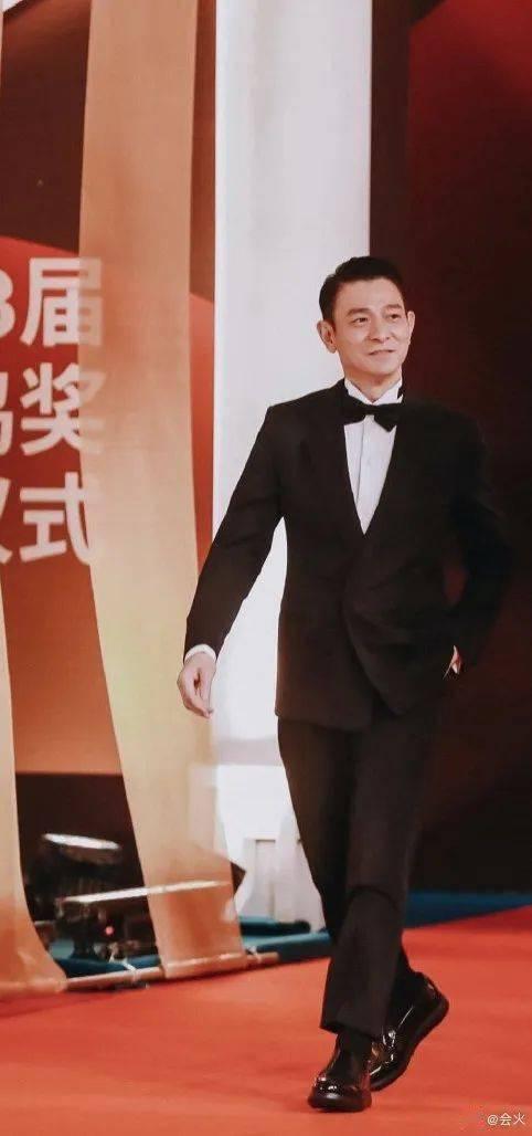 孙俪邓超今日的瓜,娱乐圈夫妻档再掀波澜