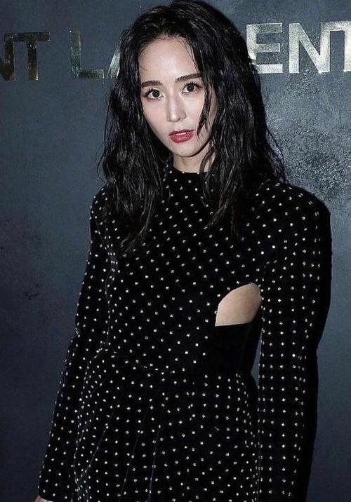 明星网红同框迪奥图片,明星网红齐聚迪奥，时尚盛宴精彩瞬间