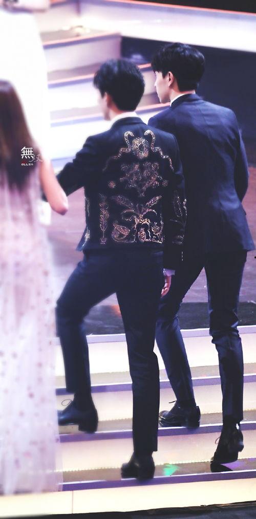 今日黑邓伦的是什么瓜,揭秘背后真相