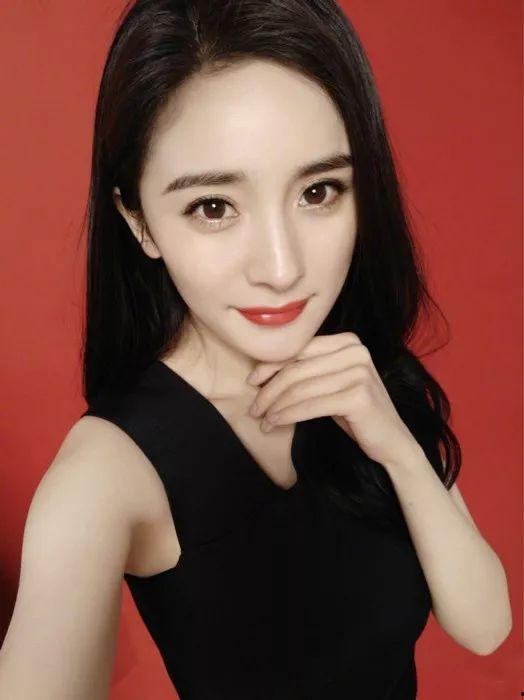 各大明星网红真名,揭秘那些闪耀名字背后的真实身份