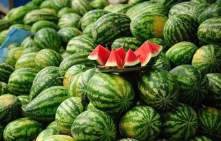 热门大瓜今日吃瓜张家界,张家界惊现神秘事件，吃瓜群众热议不已！